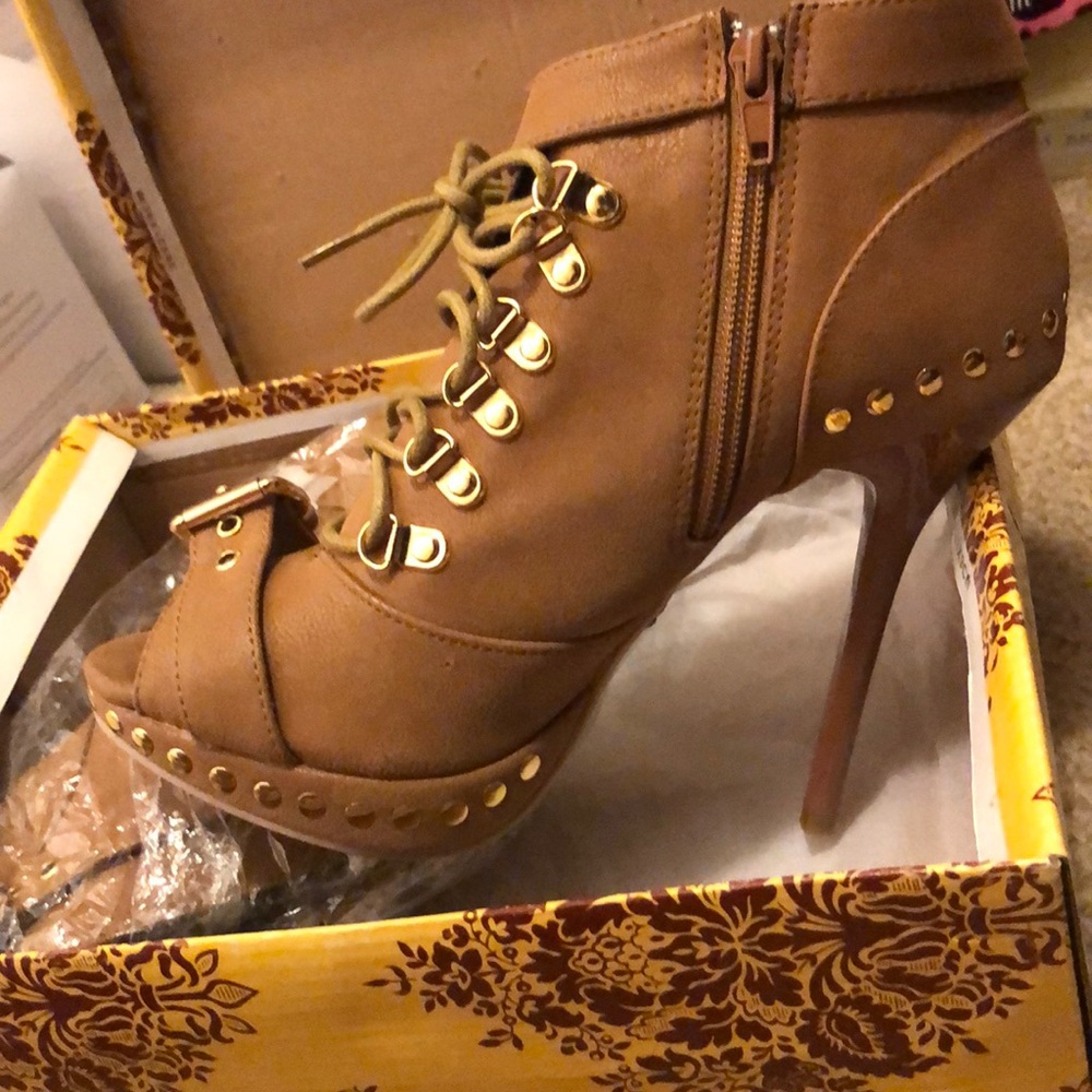 Shoes